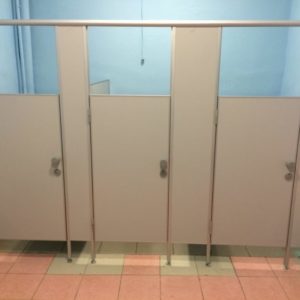 Алюминиевая дверь для туалета Алюминиевая дверь для туалета